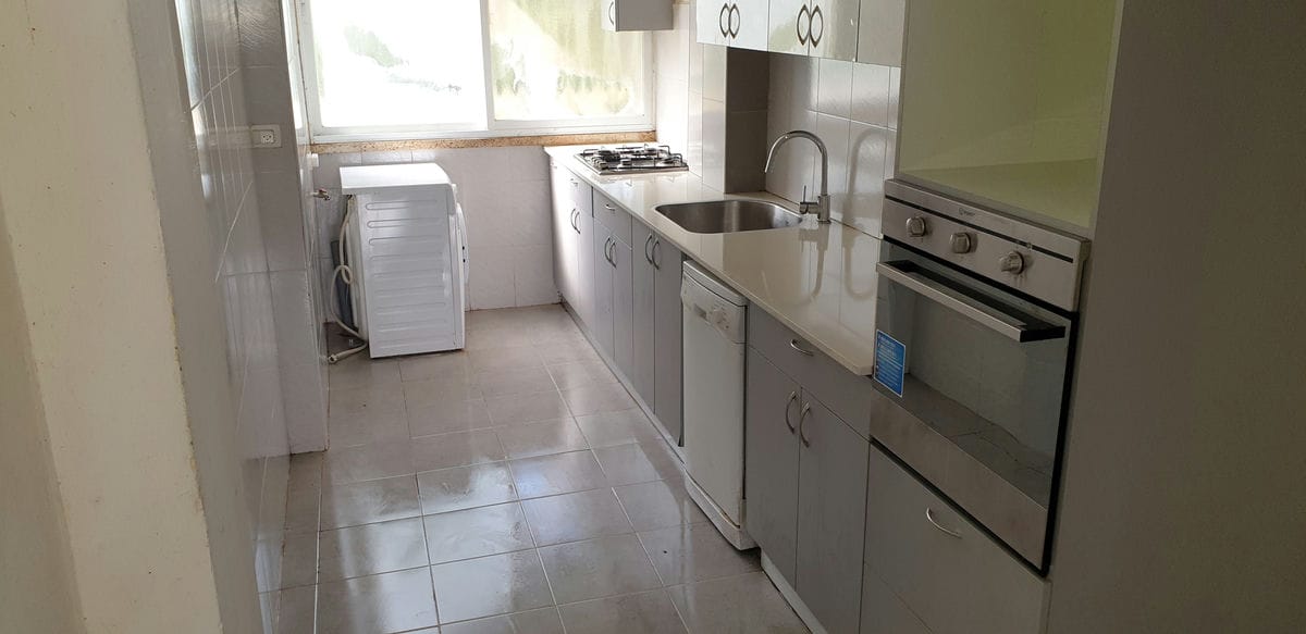 איך לפנות דירה עמוסה בזבל ביעילות - עשה זאת בעצמך